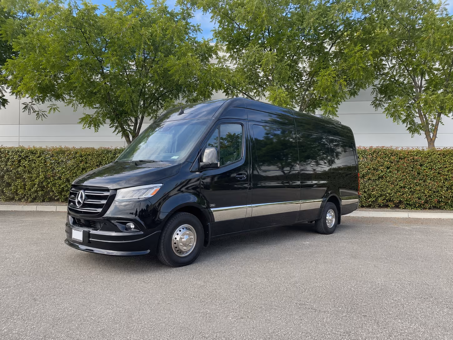 bozeman easy airport shuttle bus rentals in bozeman