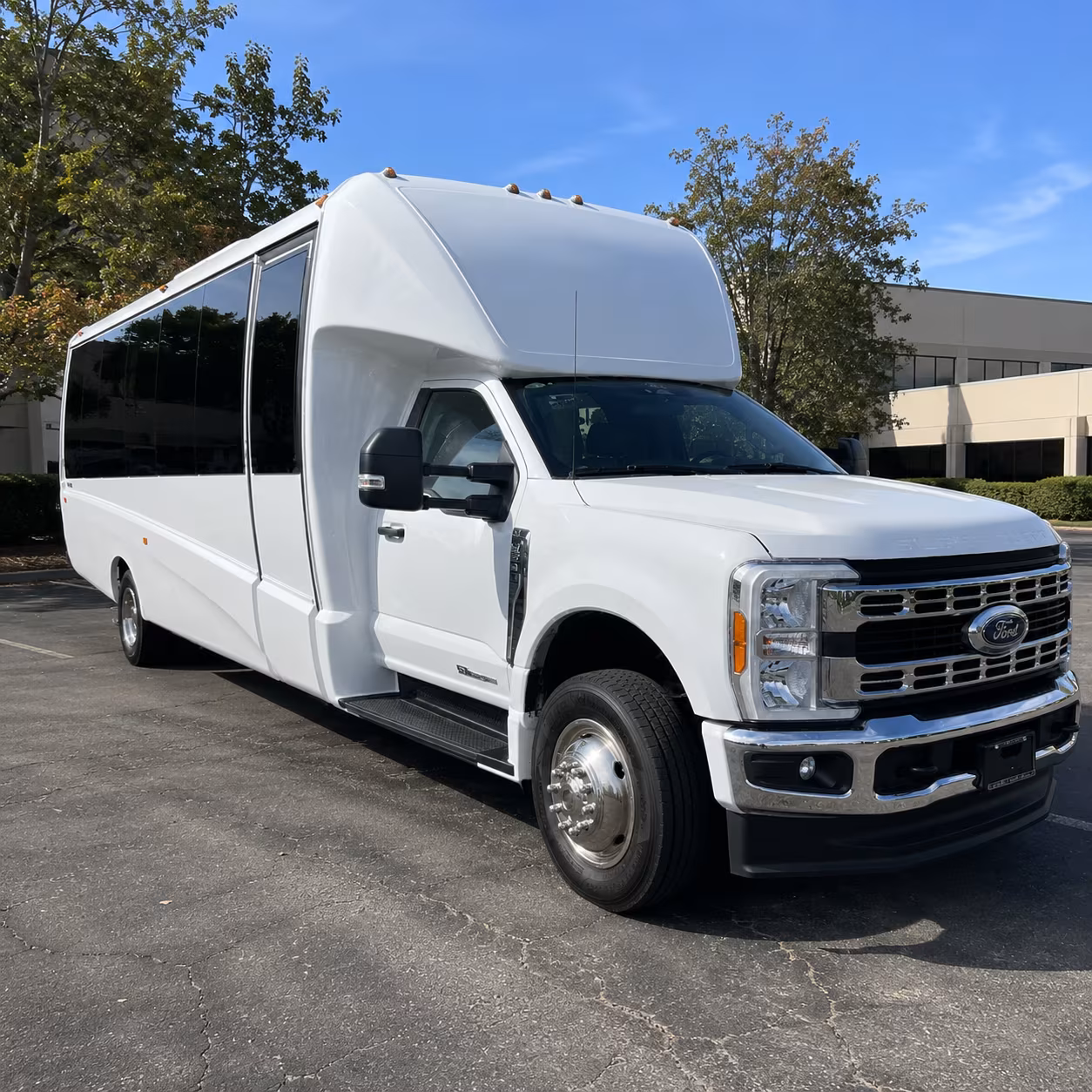 greatfallscharterbuscompany com makes wedding weekend transportation simple from rehearsal dinner to last call