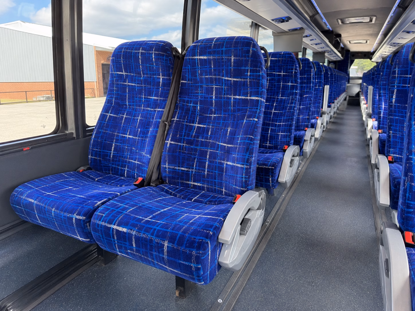 salt lake city employee charter buses for small teams and large workforces