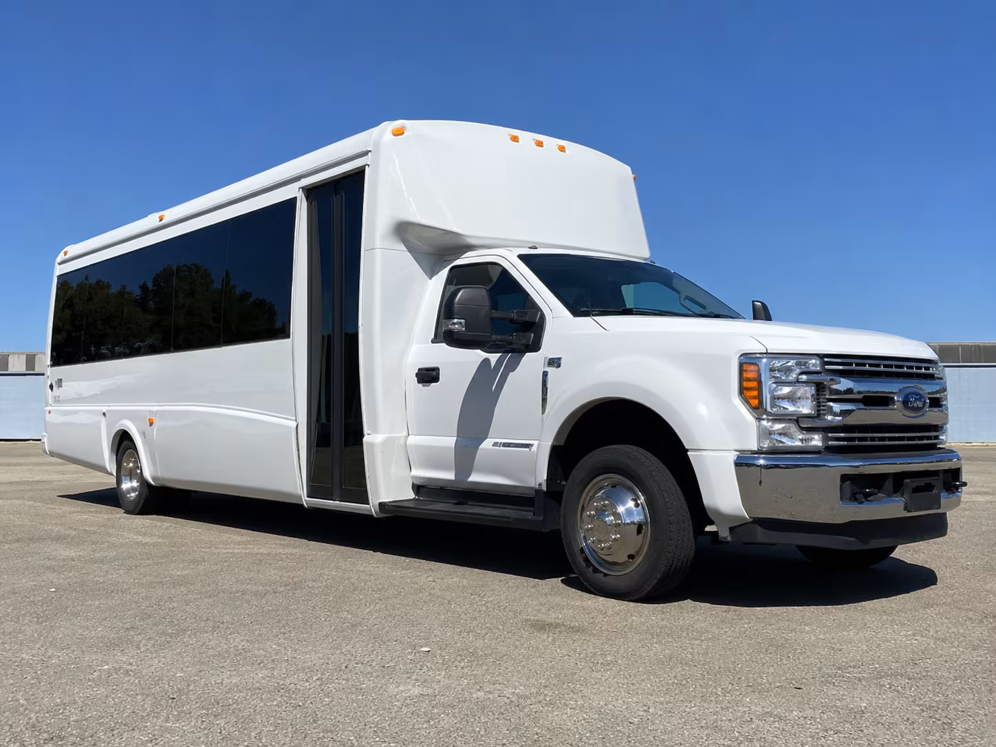 spokane private shuttles for spokane wedding guests