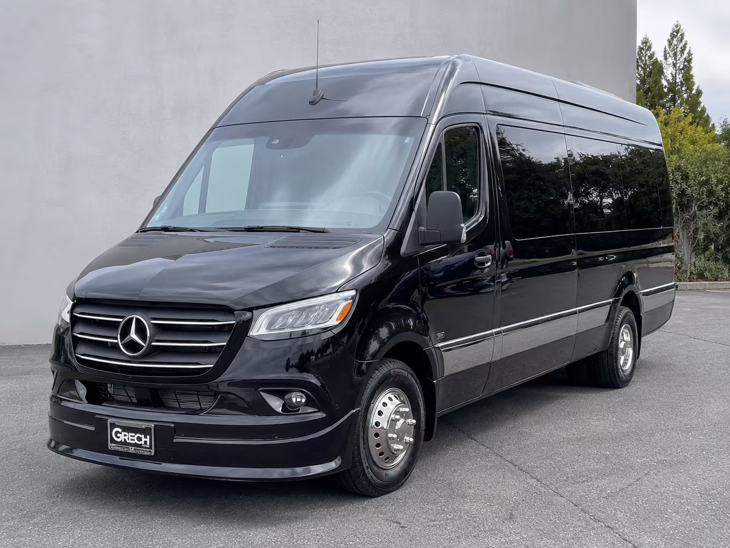 sprinter vans and minibuses for smaller great falls prom groups
