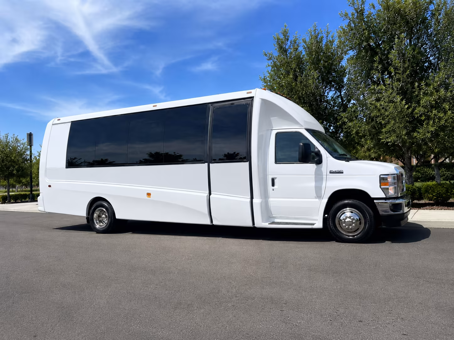 wedding guest shuttles from great falls hotels to your venue
