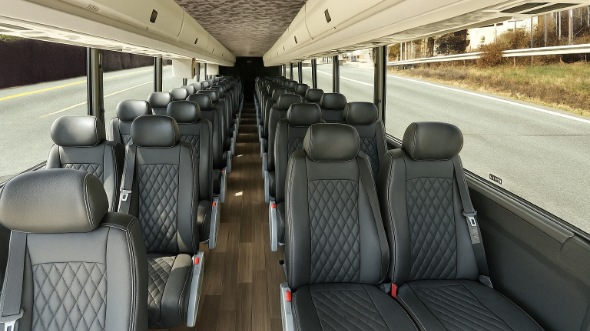 billings 28 passenger minibus